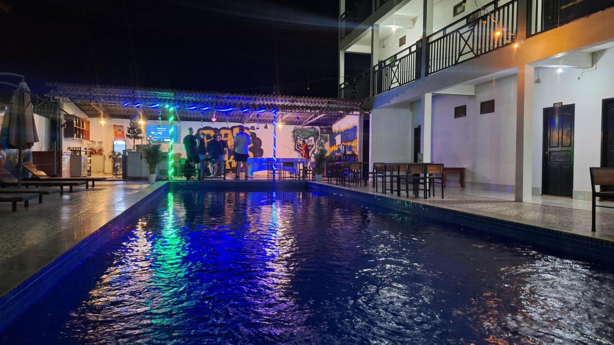 Vang Vieng Santara Backpackers Hostel Exterior photo